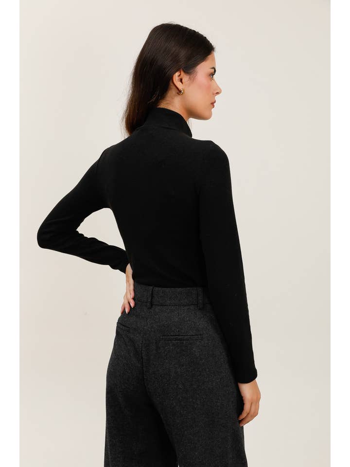 Daphnea - Wholesale Knit Top - Women's - 32100 TURTLENECK T-SHIRT7