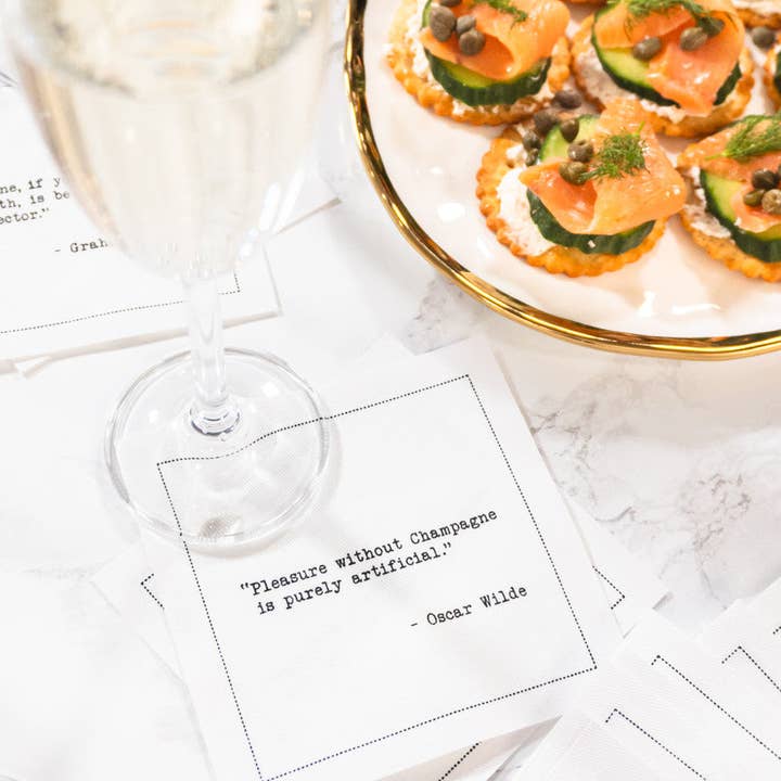 Five Star Napkins Inc. – Engroshandel Engangsserviet – Champagne Citater - Cocktailservietter i hvid bomuld x 50