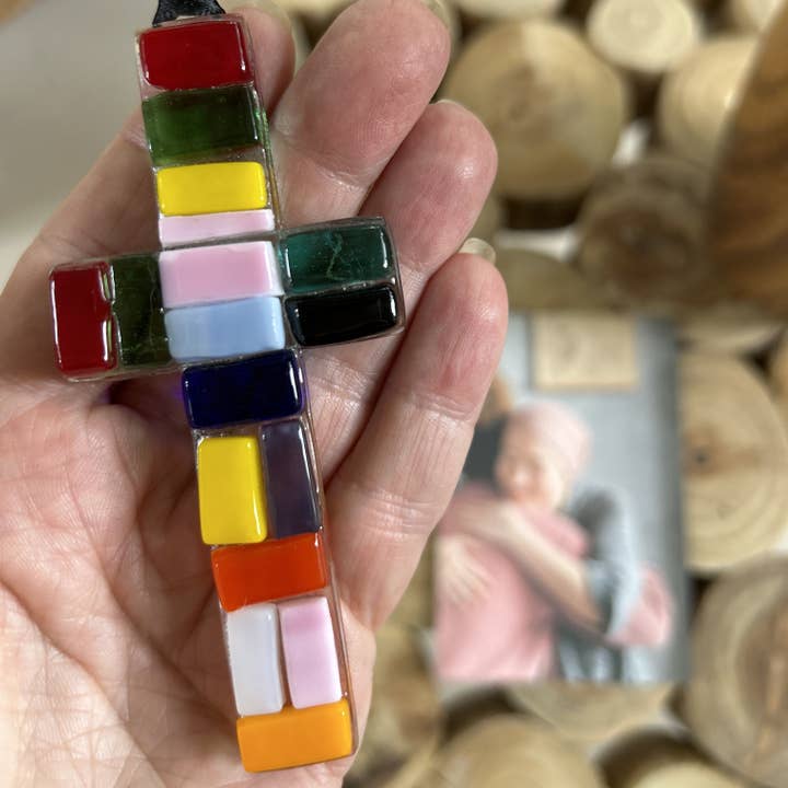 The Grandparent Gift Co. Inc. – wholesale Decorative tabletop object – Caregiver Inspirational Gift Cross: USA Handmade Glass 44714