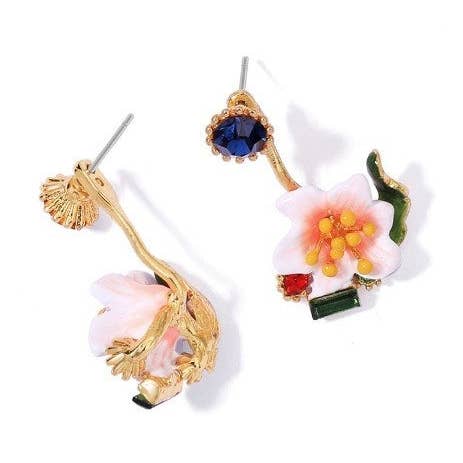 Orecchini a fiore in smalto dipinto a mano dal temperamento dolce, indossabili in due modi per la vendita all'ingrosso da parte di Exsito
