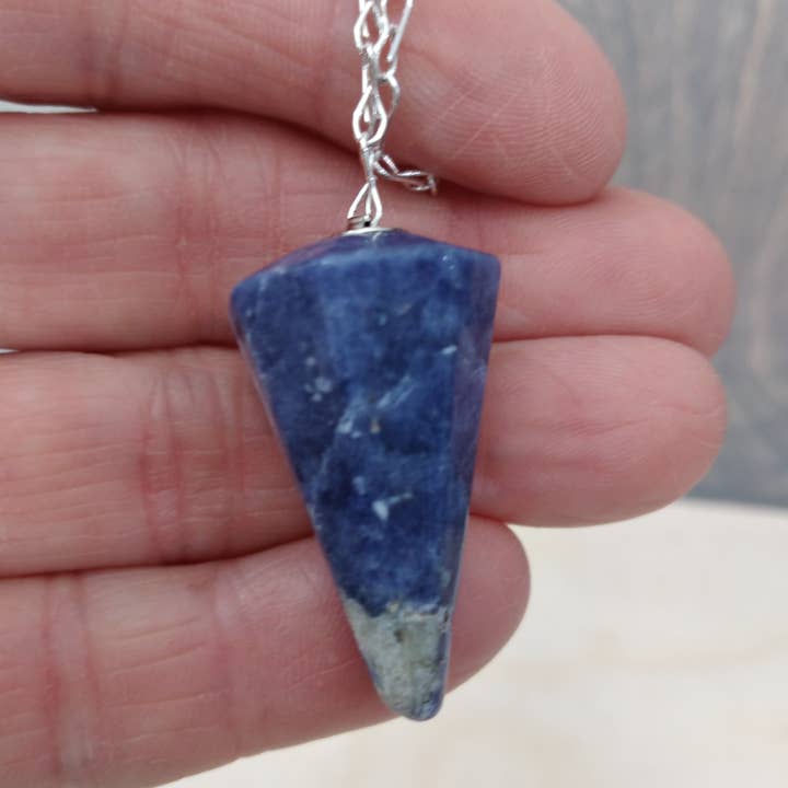 Keystone Crystals - Wholesale Spiritual Stone/Crystal - Gemstone Pendulums – Assorted Crystals for Retailers