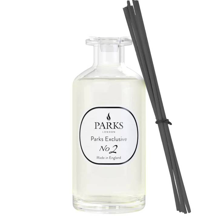 NO2 - DIFFUSEUR DE BERGAMOTE ET DE MANDARINE 220 ML pour la vente par Parks Candles