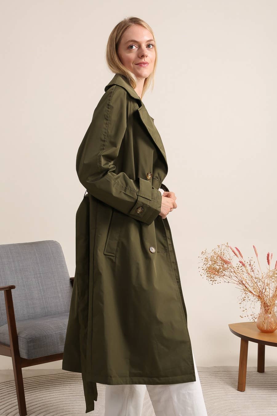 Attrait Paris – wholesale Trench coat – Women’s – Long waterproof trench coat with light padding6