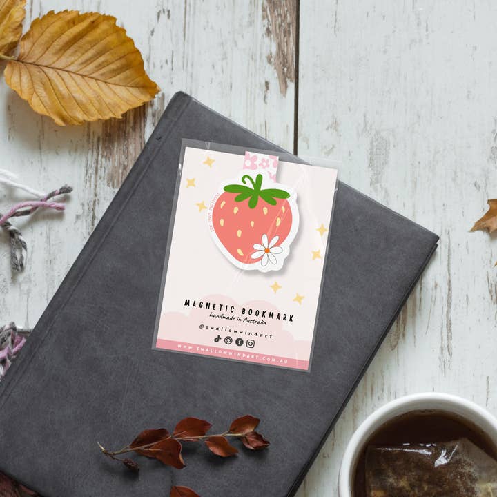 Swallow Wind Art - Wholesale Bookmark - Magnetic Bookmark - Strawberry Flower1