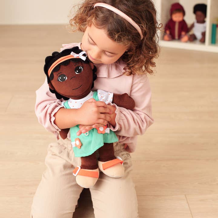 Miniland Educational - Vente Poupée – enfant - Poupée lavable Diversity Etni Fastening : African Girl4