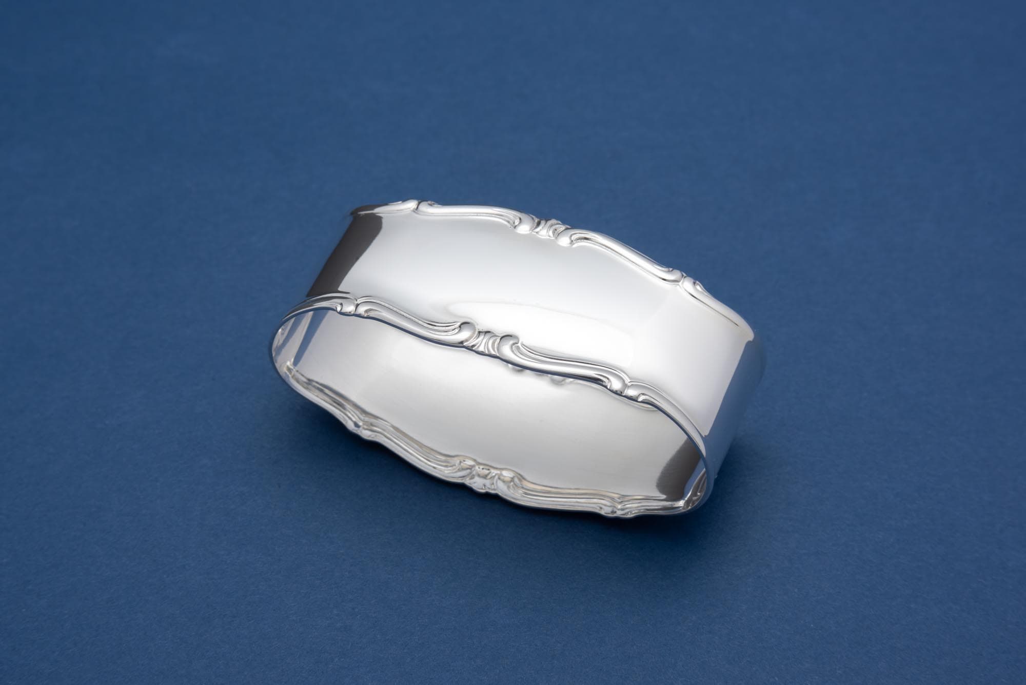 Gebrüder Reiner GmbH & Co. KG – wholesale Napkin ring – Schönbrunn silver napkin ring small (in gift box)0