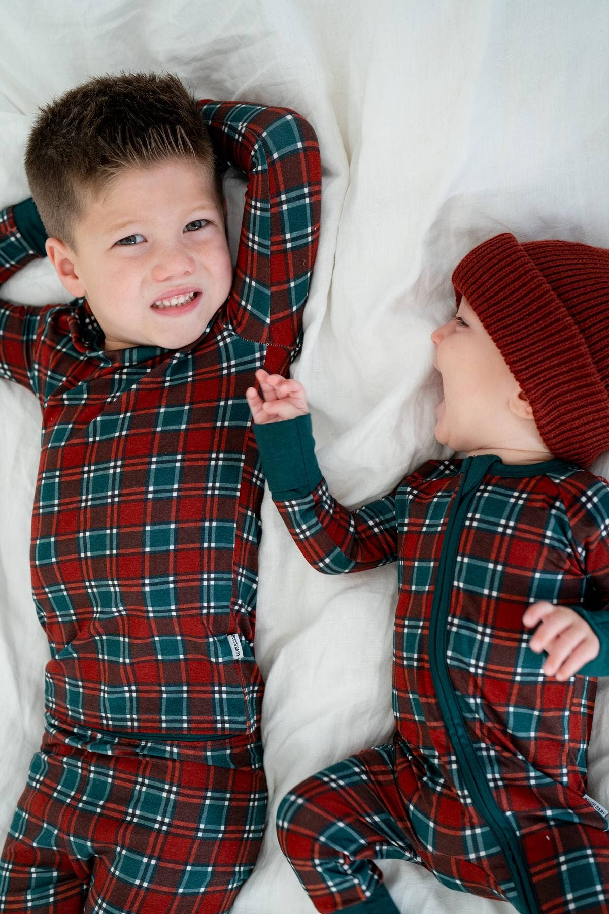 Boosh Baby - Wholesale Sleepwear Set - Kids - Classic Christmas Plaid Boys Pajamas 🎁✨| Two-Piece Set4