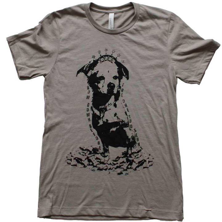 Yonder Studios – Großhandel T-Shirt mit Siebdruck – Unisex – Hundeanbetungshemd auf Heather Stone