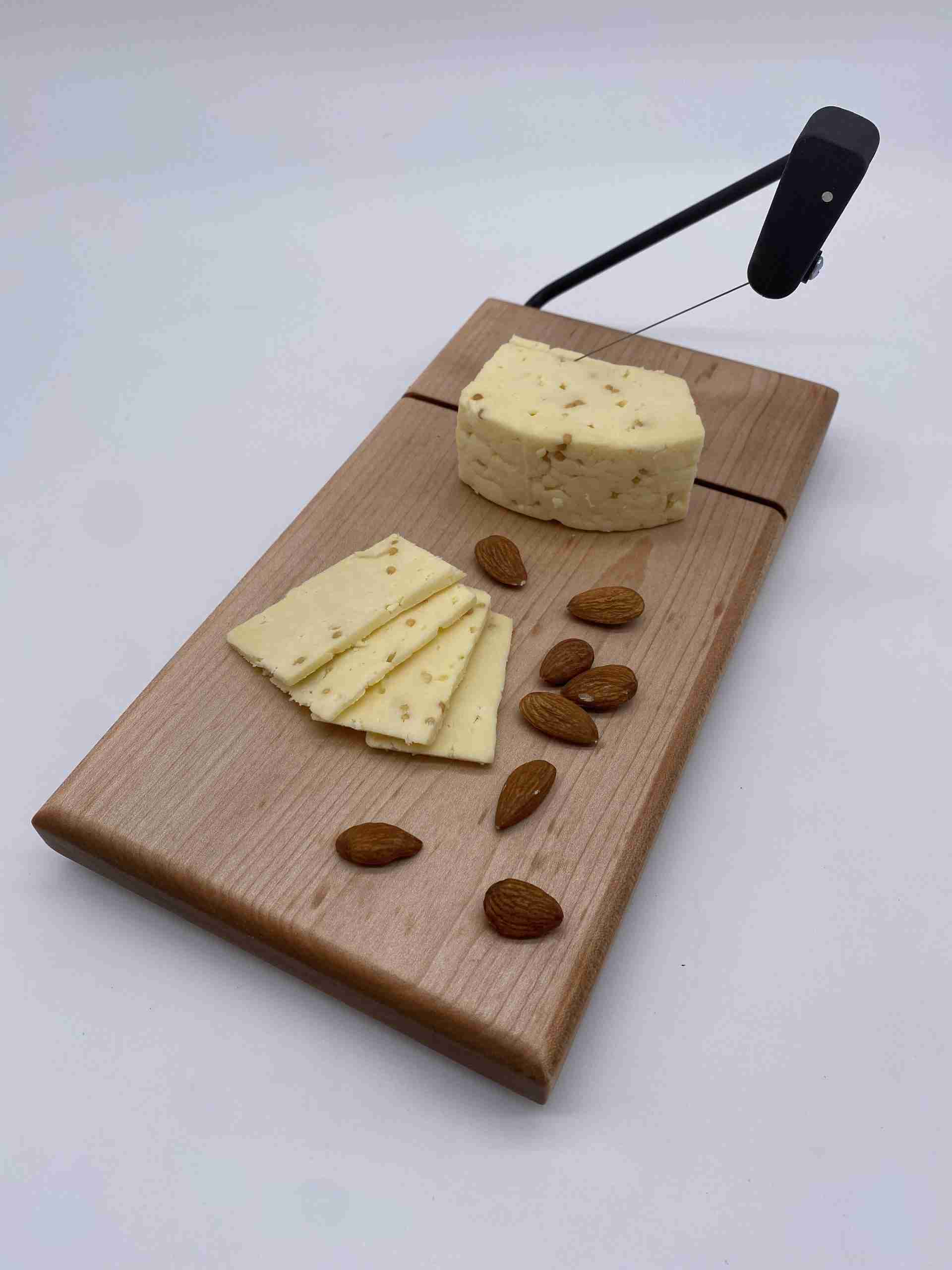 Wag & Wood - Wholesale Cheese Spreader - Maple Wood Cheese Slicer2