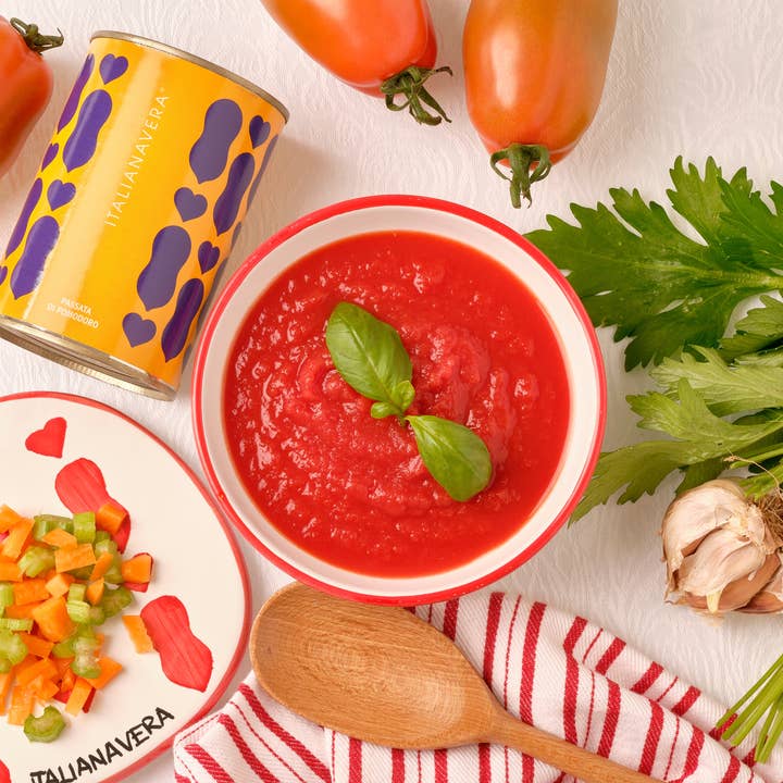 Zia Pia - Wholesale Pasta Sauce - Passata di Pomodoro Tomato Puree1