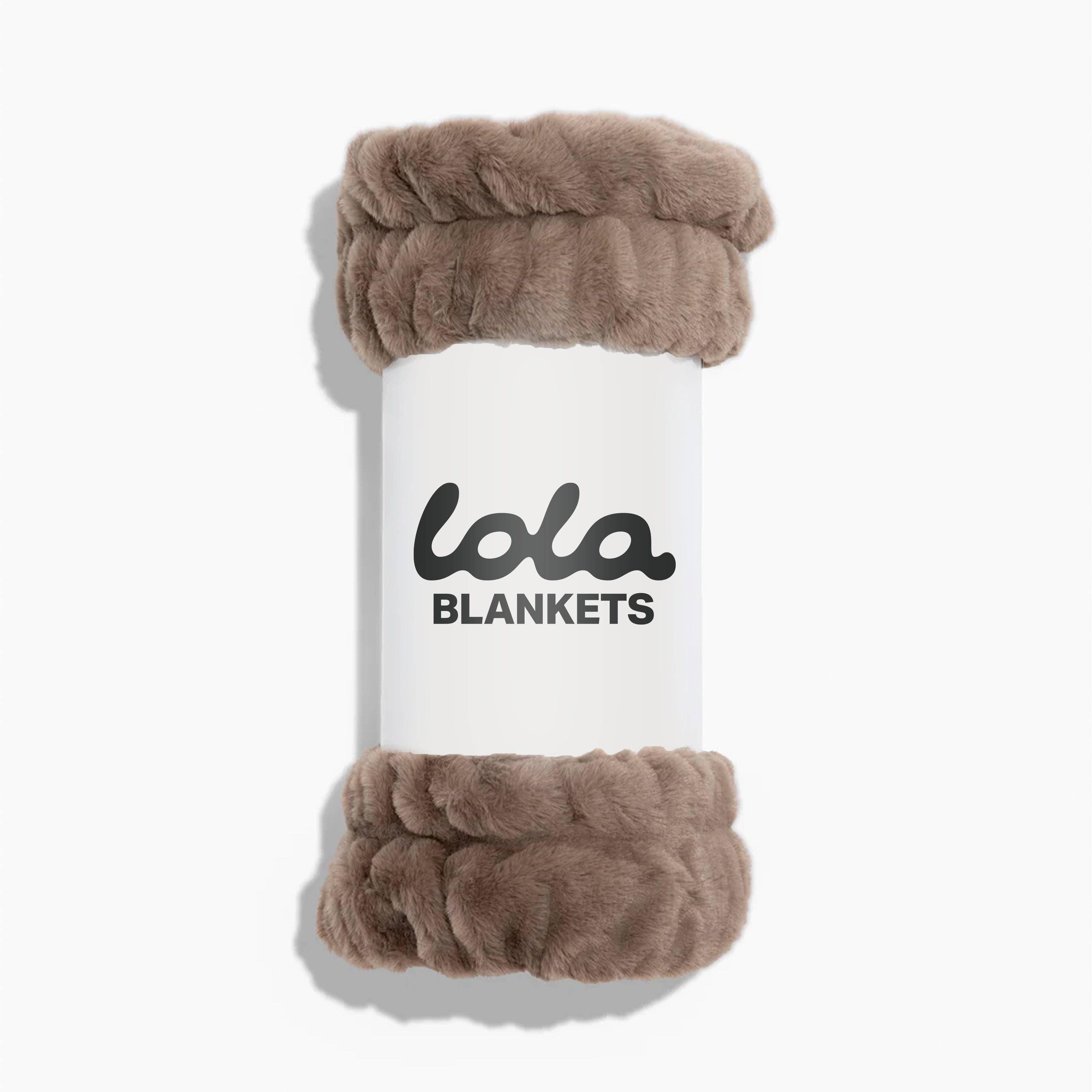 Lola Blankets - Wholesale Pet Blanket - Cat/Dog - The Lola Pet Blanket | Desert Dune2