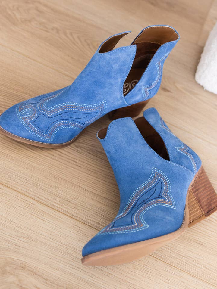 Journee Ankle Boots in Blue for wholesale by Naughty Monkey Open Pack