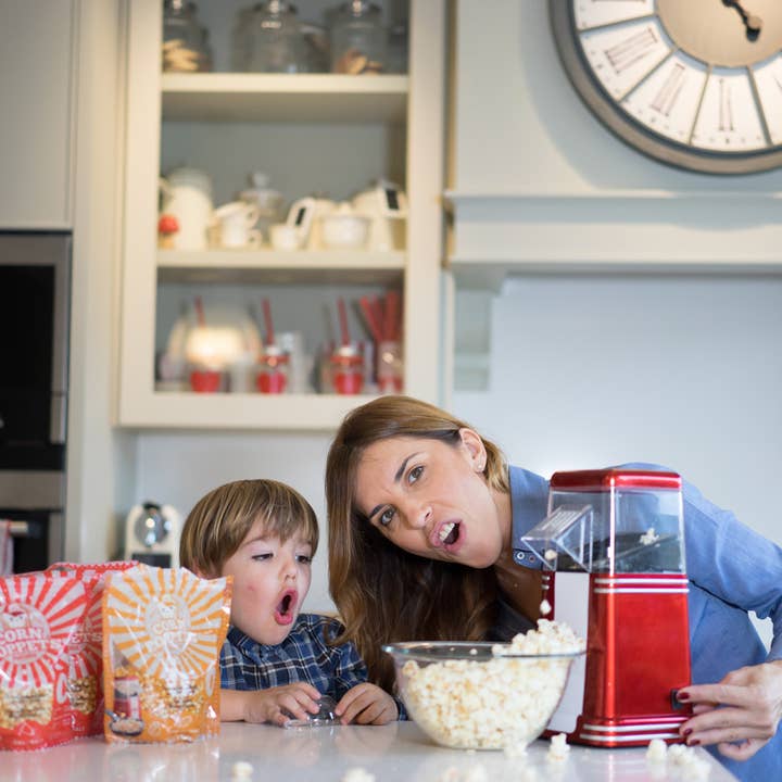 CORN POPPETS - Wholesale Popcorn - CORN POPPETS BAG CARAMEL3