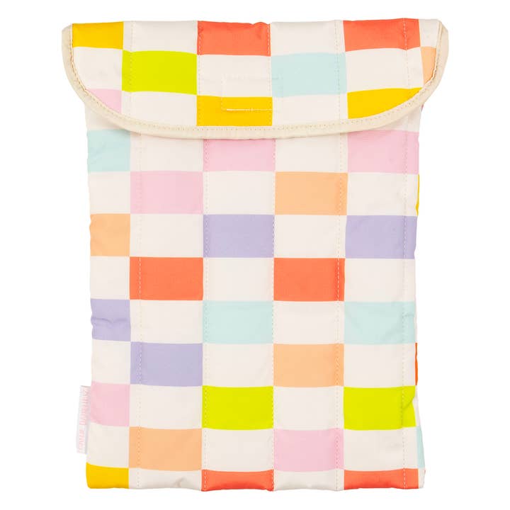 Farverigt ternet laptop-etui for engroshandel hos Callie Danielle