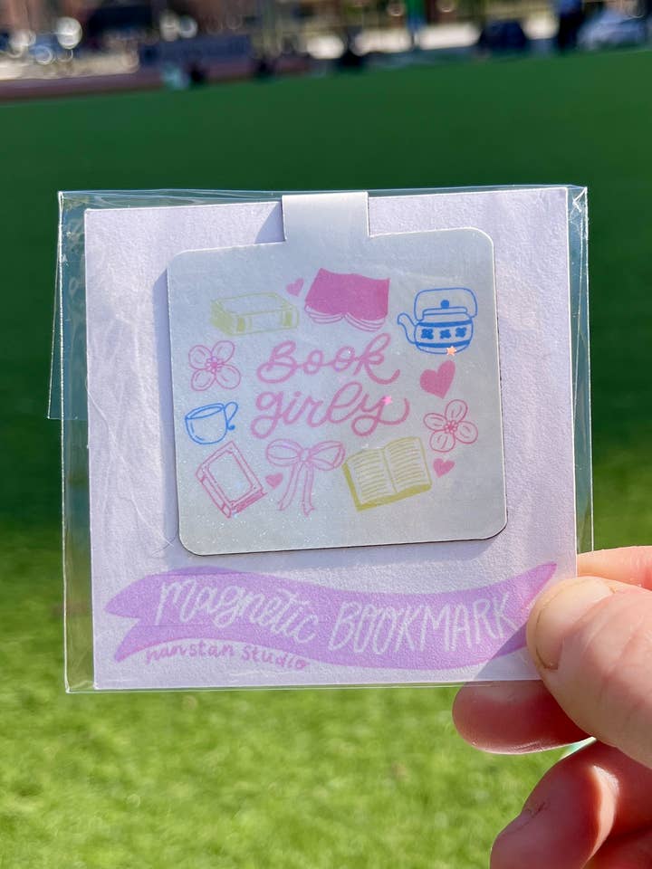 Book Girly Magnetic Bookmark for wholesale by Hanstan Studio