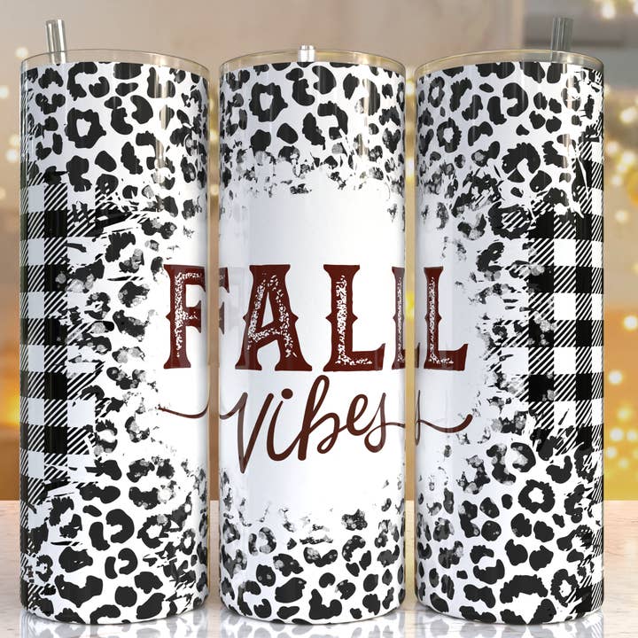 Gobelet automnal « Fall Vibes » à carreaux en forme de buffle et léopard pour la vente par FloBama Girls Wholesale