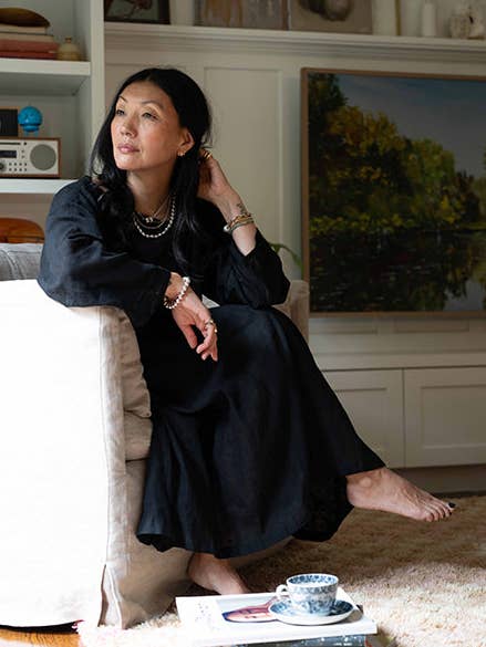 Gonna di piume di corvo per la vendita all'ingrosso da parte di World of Crow llc