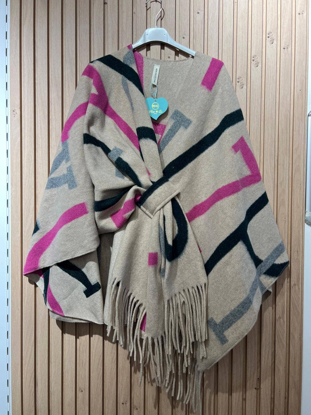 cfashion - Wholesale Poncho - Women's - CHALE DESIGN
