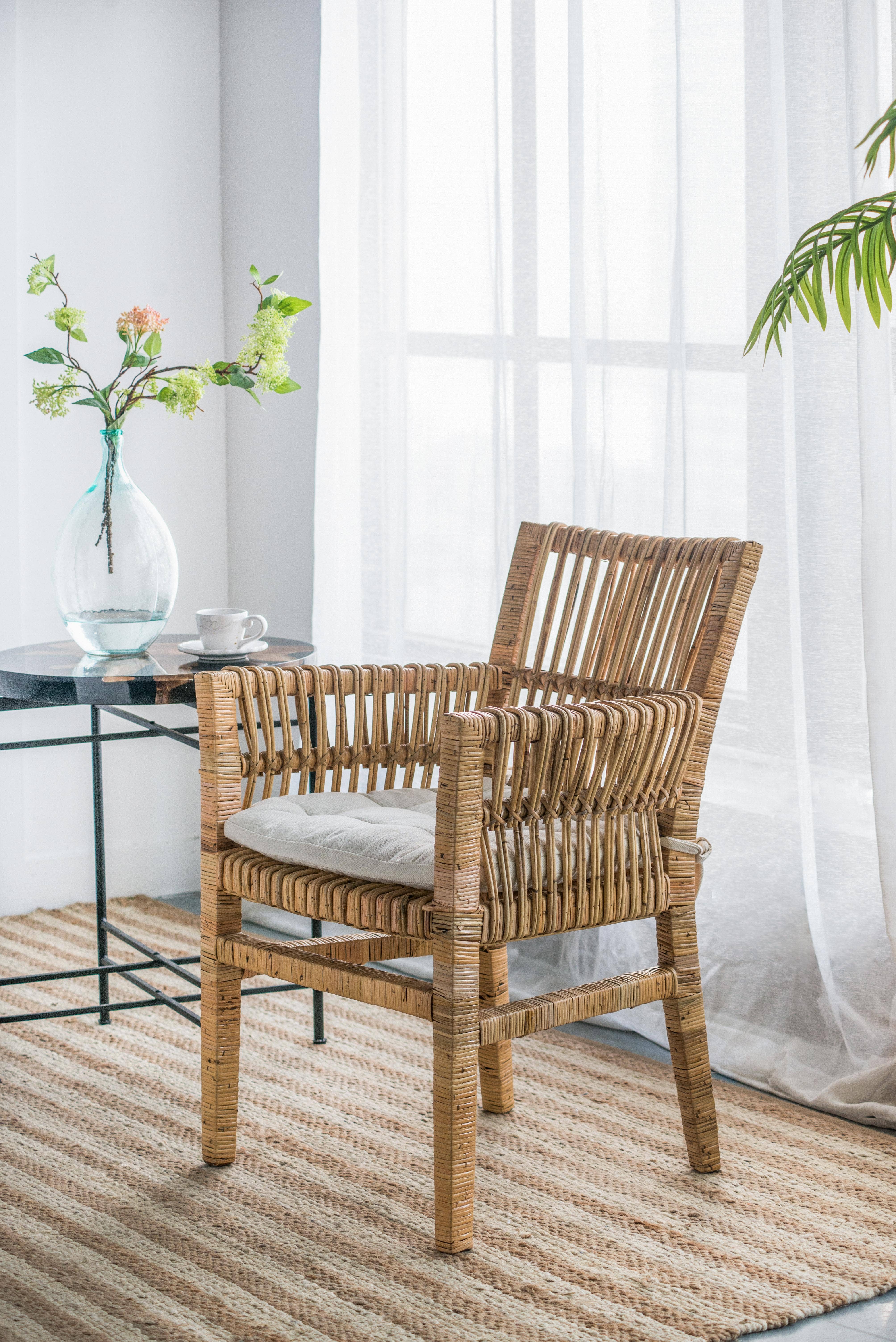 A&B Home Group Inc. - Vente Chaises - Chaise Victory 25,5x24,5x33" - Marron/Crème3