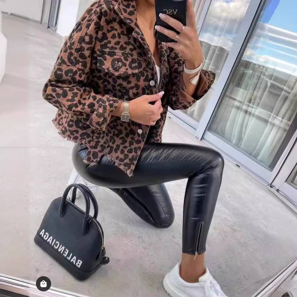 Women's Oversized Long Sleeve Leopard Denim Jacket for wholesale on Faire5