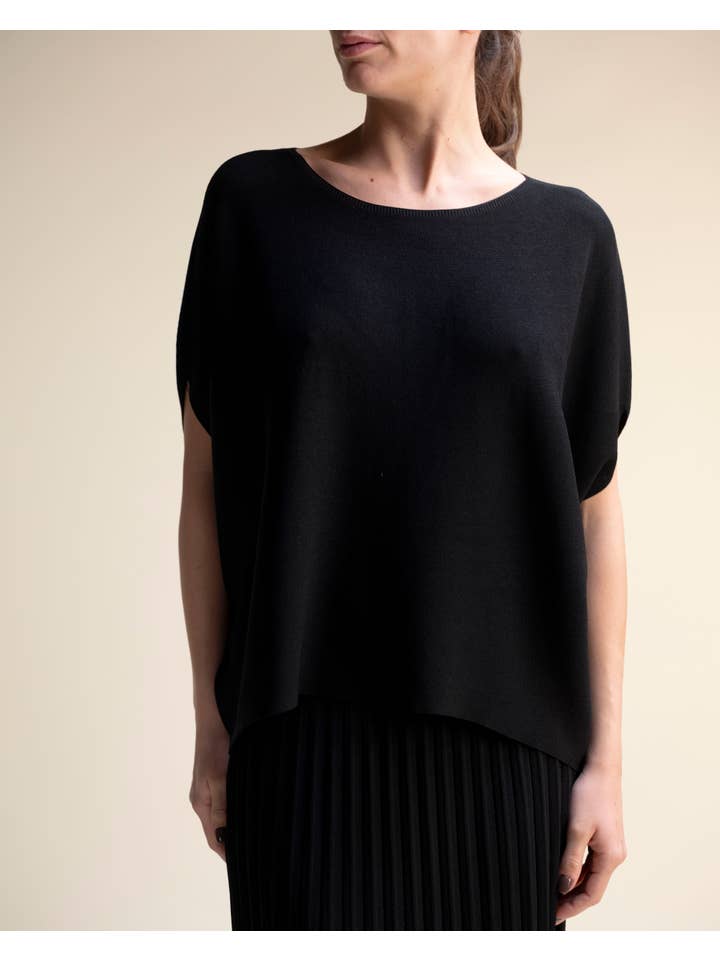 Lèmme - Venta al por mayor Jersey corto de punto - Mujer - Poncho Kimono sin Mangas en Mezcla de Viscosa – Tejido 3D