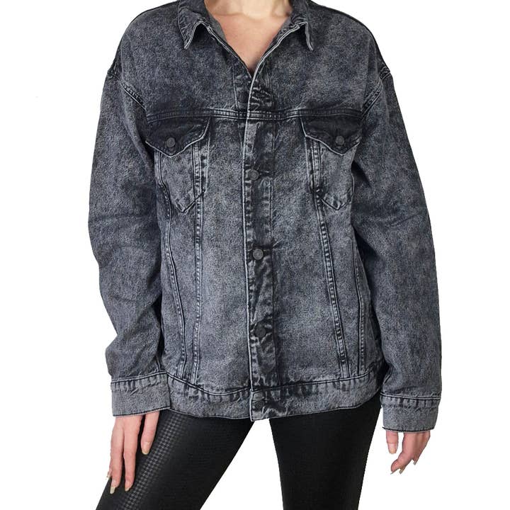 Giacche di jeans Oli oversize nere sbiadite Karo Kauer per la vendita all'ingrosso da parte di NHP International