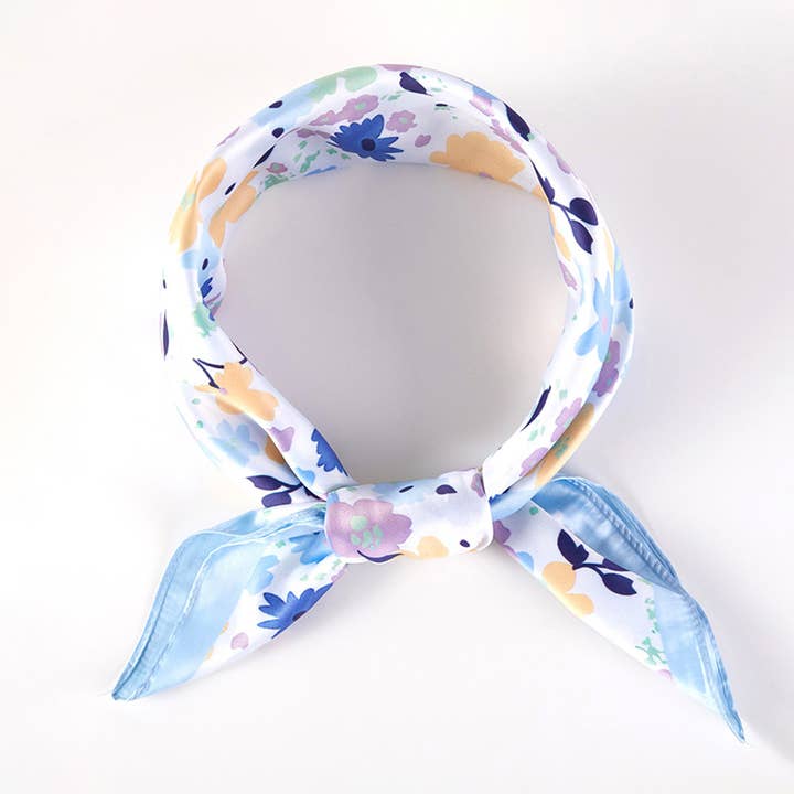 Sensibling Corp. - Vente Écharpe – femme - Foulard carré en satin soyeux imprimé floral prairie pastel