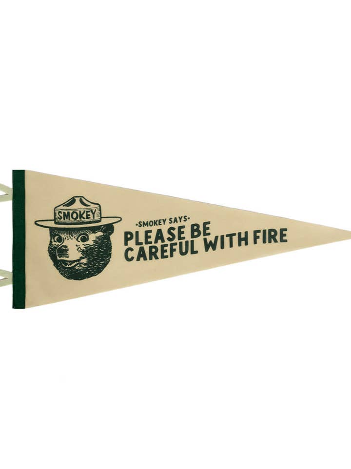 Pennant Fumé pour la vente par The Great PNW