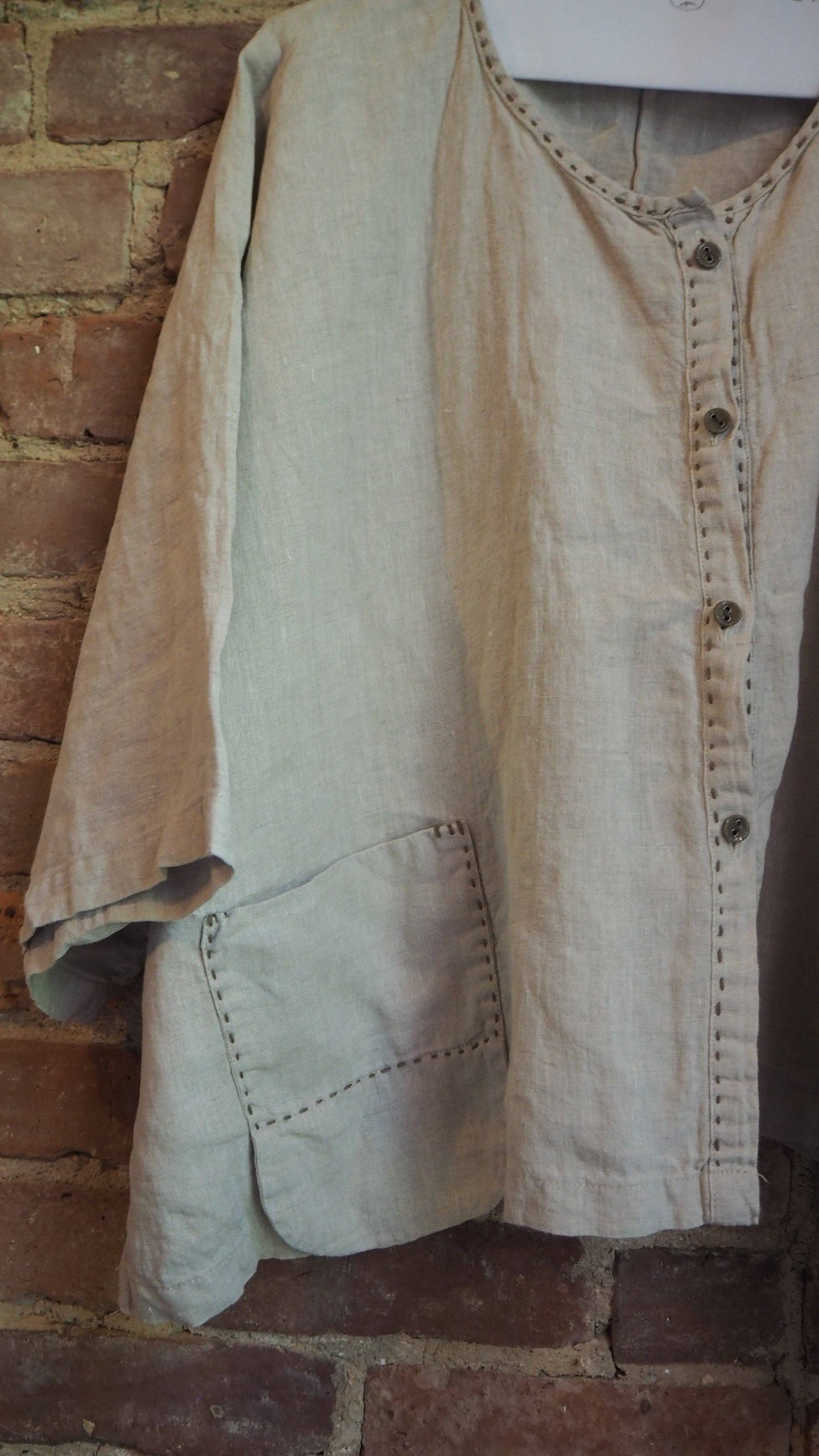 Belle Waera - Wholesale Button Down Shirt - Women's - Artisan wing shirt | LES015