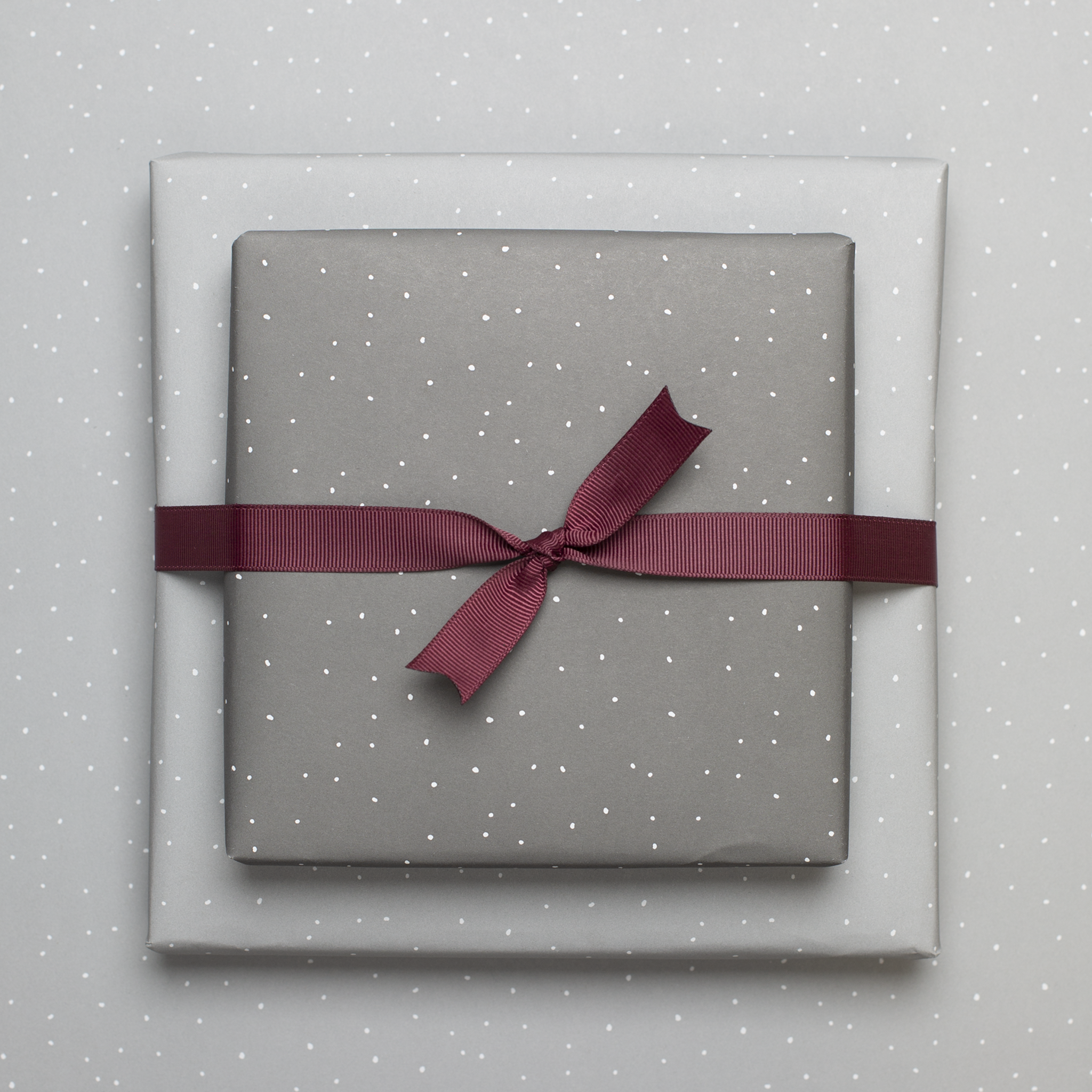 My Pretty Circus - Vente Ruban – emballage cadeau - Ruban cadeau gros-grain rouge vin, 16 mm x 5 m, facile à nouer3