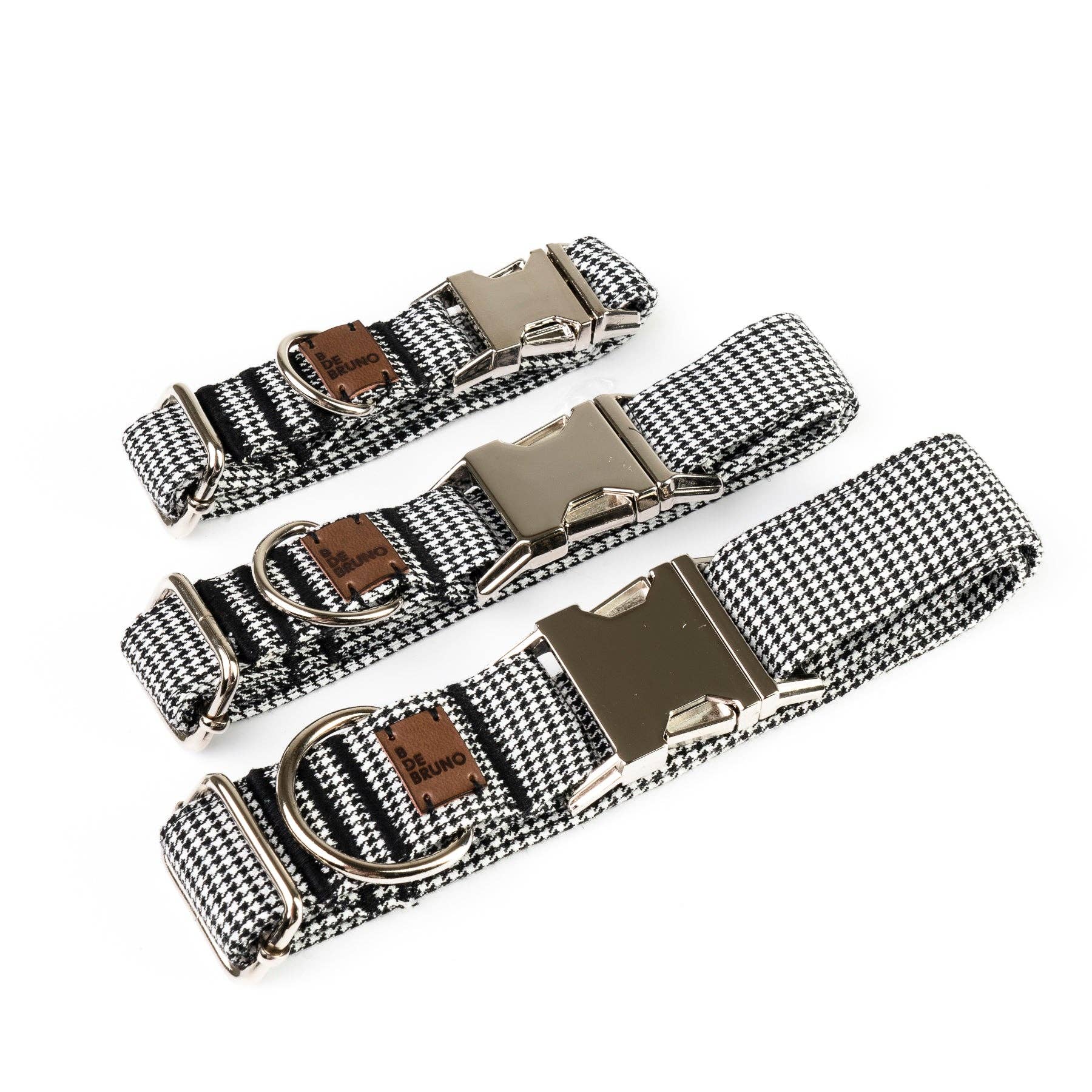 Black Click Aristocrazy Dog Collar for wholesale on Faire1