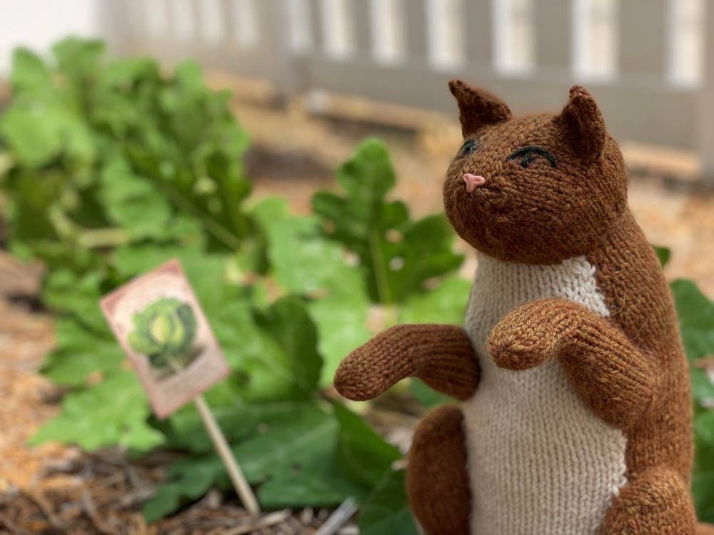 REMOVED BRAND - Wholesale Crafts, Hobbies & DIY - Victorian Housecats to Knit4