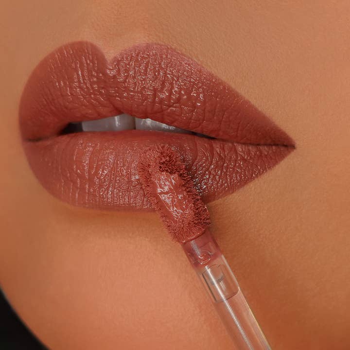 Moira Cosmetics - Wholesale Lipstick - Lip Plush Cream17