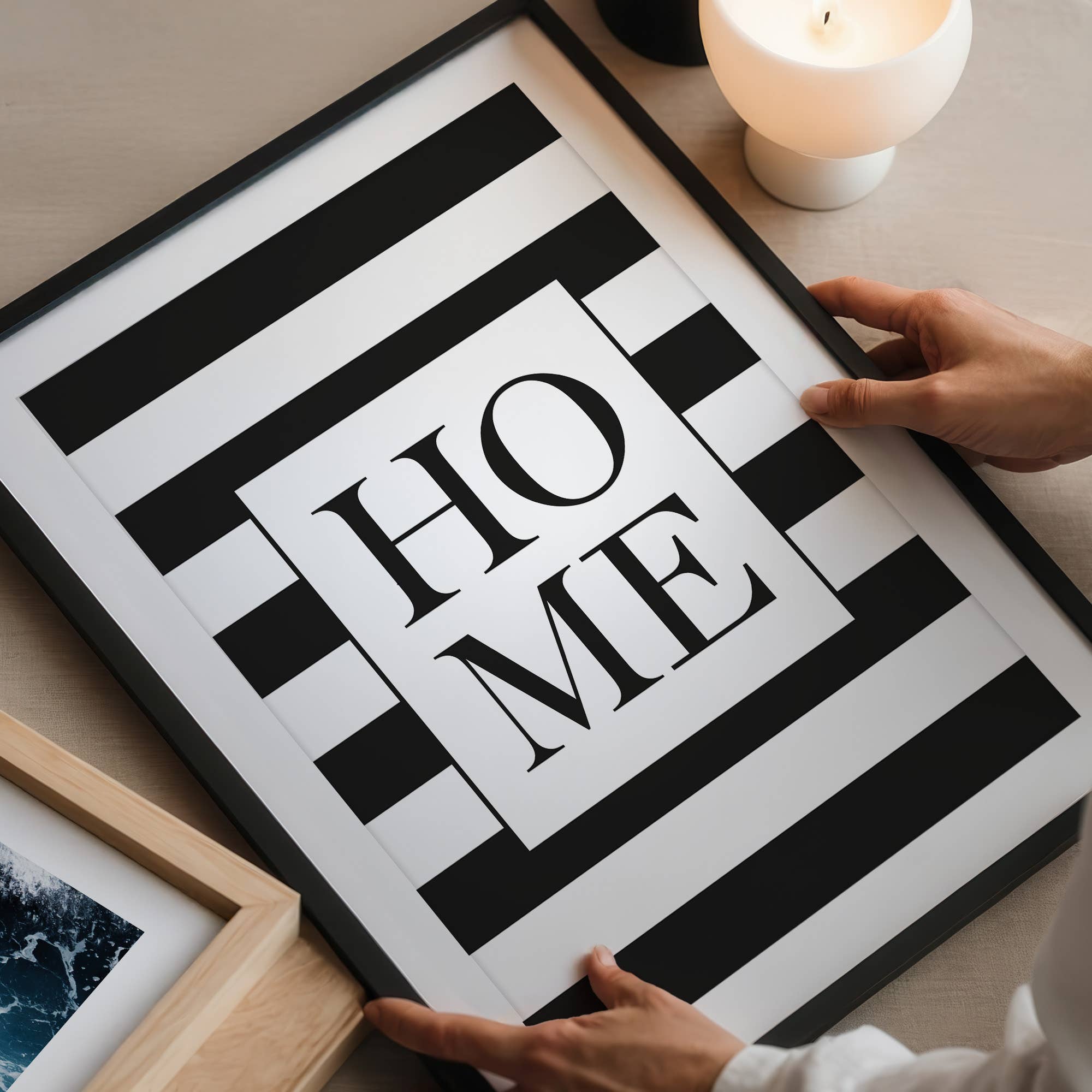 Tales by Jen – wholesale Poster – Plansch med texten 'Home' på högkvalitativt matt papper7