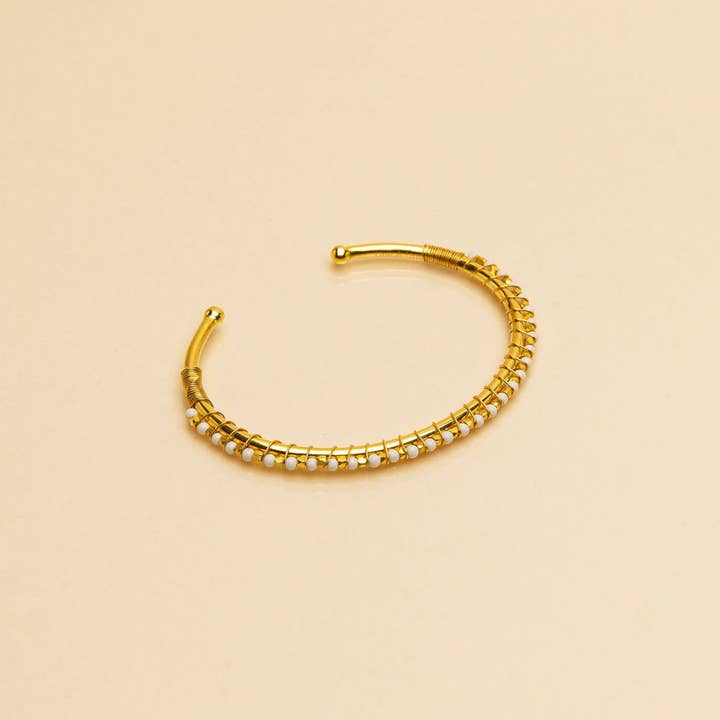 BRACCIALETTO JAIPUR IN AGATA BIANCA per la vendita all'ingrosso da parte di Une A Une