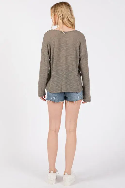 Final Touch - Wholesale Knit Top - Women's - V-Neck Knit Long Sleeve Top - T310445