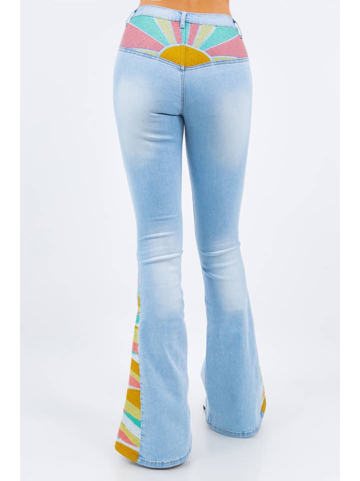 WISTERIA LANE - Vendita all'ingrosso Jeans - Donna - JEANS A ZAMPA CON RICAMO ALBA - 2345