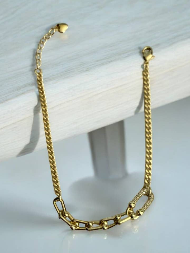 Pulsera de Eslabones con Piedras CZ Chapada en Oro de 14k para venta al por mayor de Divina Jewelry & Accessories LLC