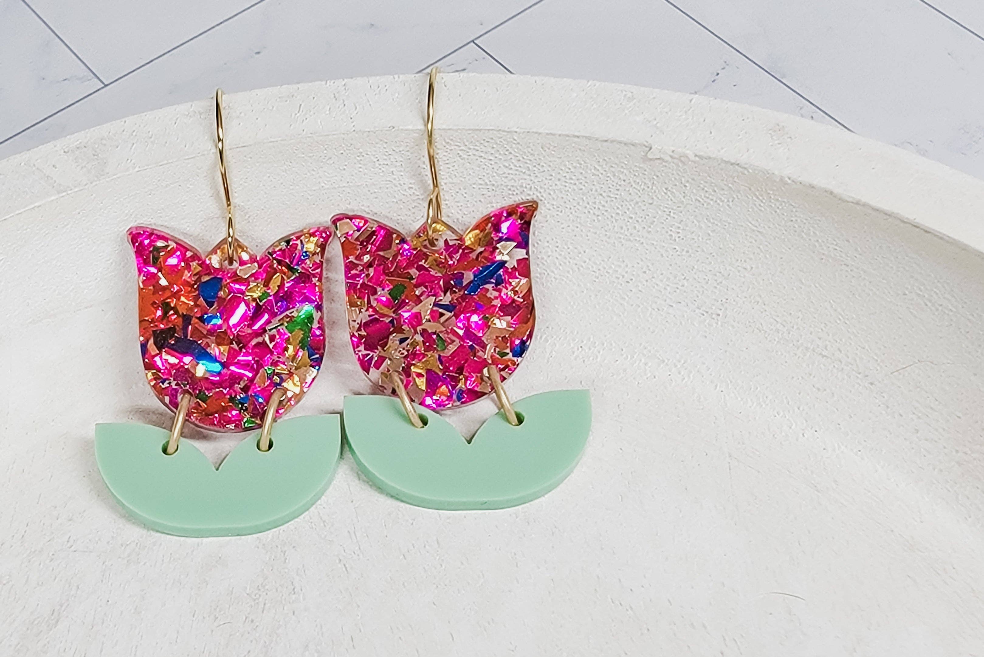 Krafts By Kassy - Wholesale Hangende/ronde oorbellen - Tulpen oorbellen1