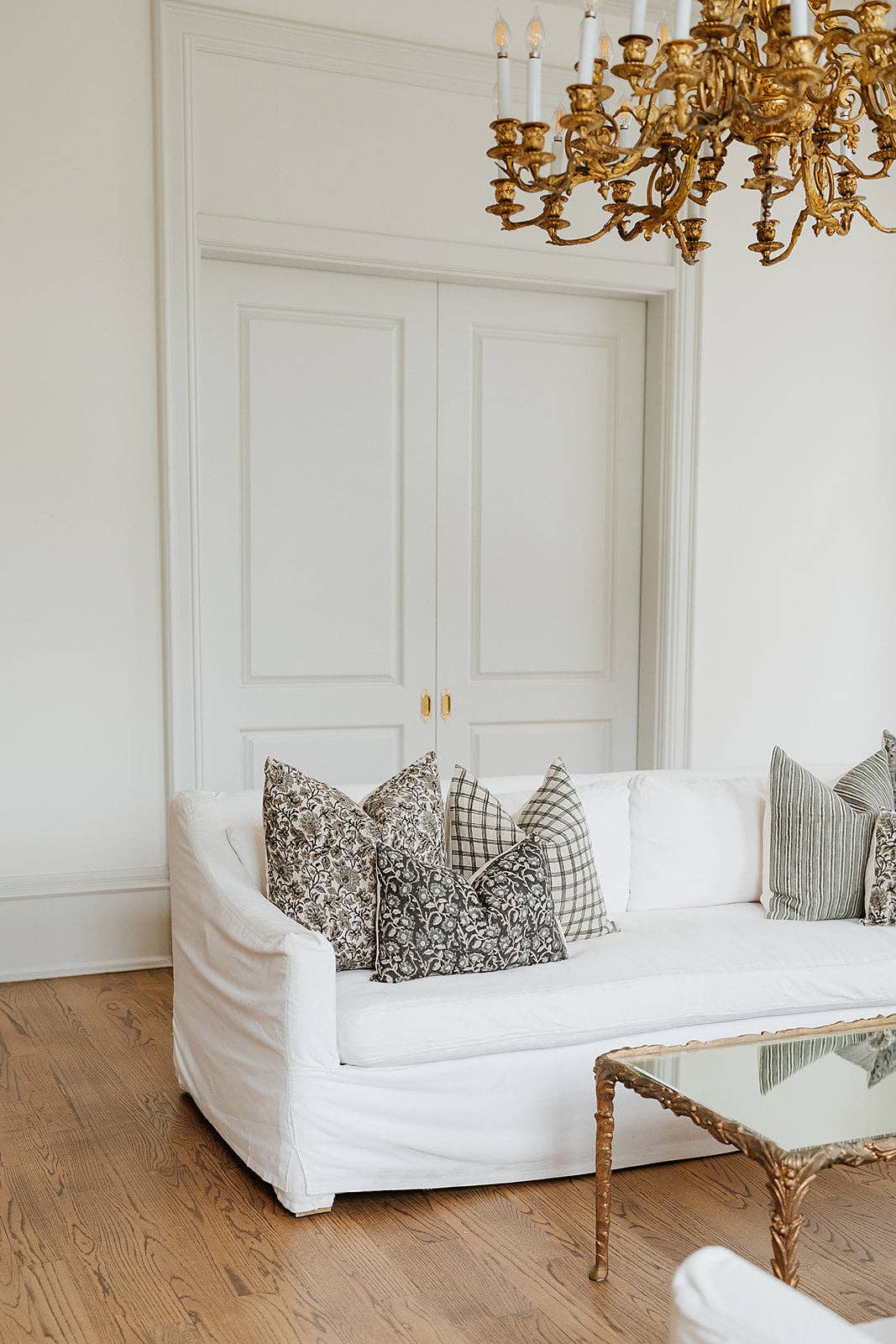 RuffledThread - Wholesale Throw Pillow Cover - Ibilola - Indian Hand Block Linen Pillow Cover4