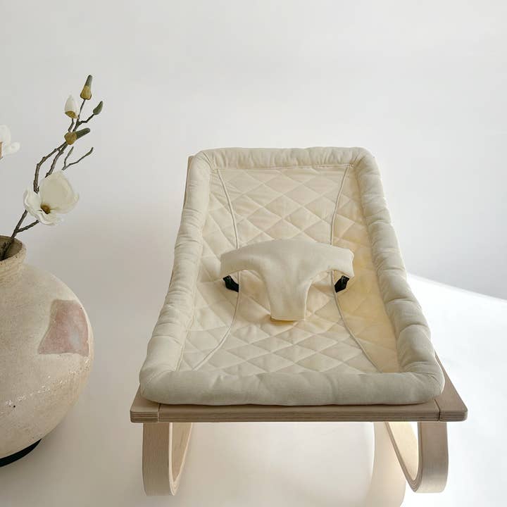 UNIQUE LOVE Design - Wholesale Lounger - Baby - Baby seesaw - Ivory white1