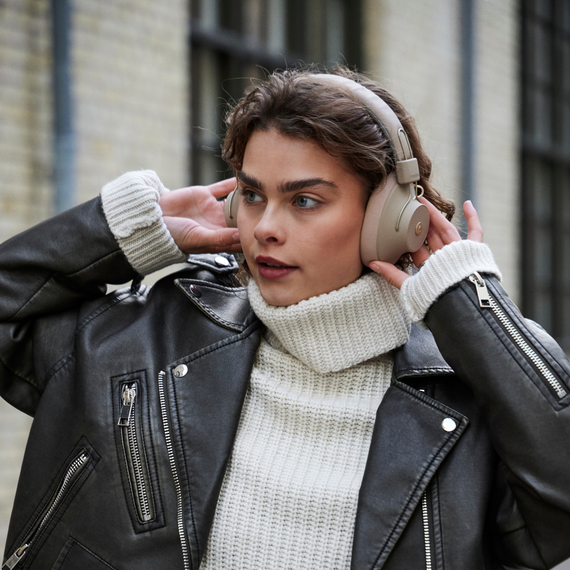 Kreafunk – wholesale Headphones – aBEAT Qi3