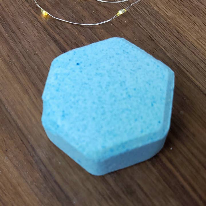 Vaporisateur de douche Menthol Mist pour la vente par Blue Cottage Lane