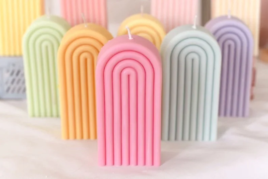 Noord Candles – wholesale Novelty candle – Arch Rainbow Vegan Candle - Handmade Soy Wax Home Decor9