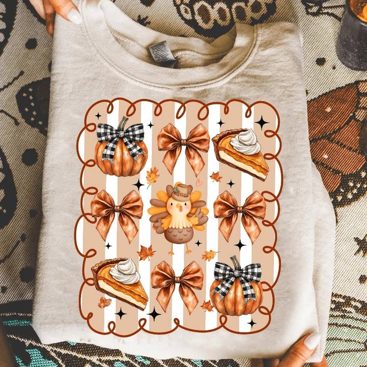 Kürbisse & Kuchen Grafikbekleidung für den Großhandel von Kindred Flame Outfitters