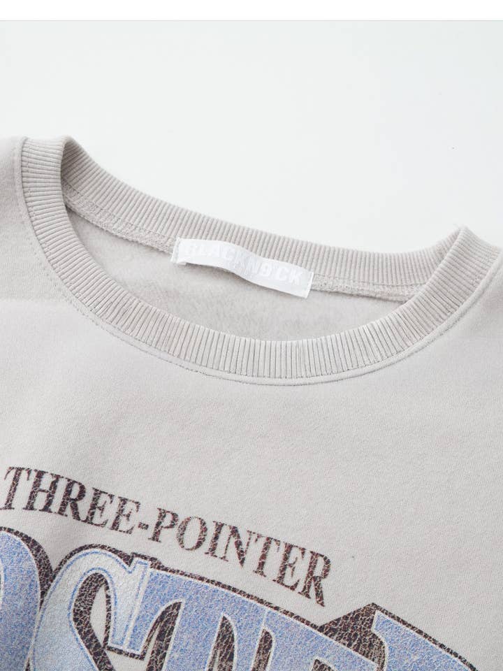 Little Light - Wholesale Graphic Sweatshirt - Women's - Poster Hook Shot Vintage Color-Block Sweatshirt21