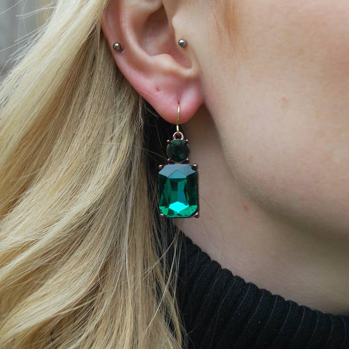Last True Angel - Wholesale Dangle Earrings - Twin Gem Earring in Emerald Green1
