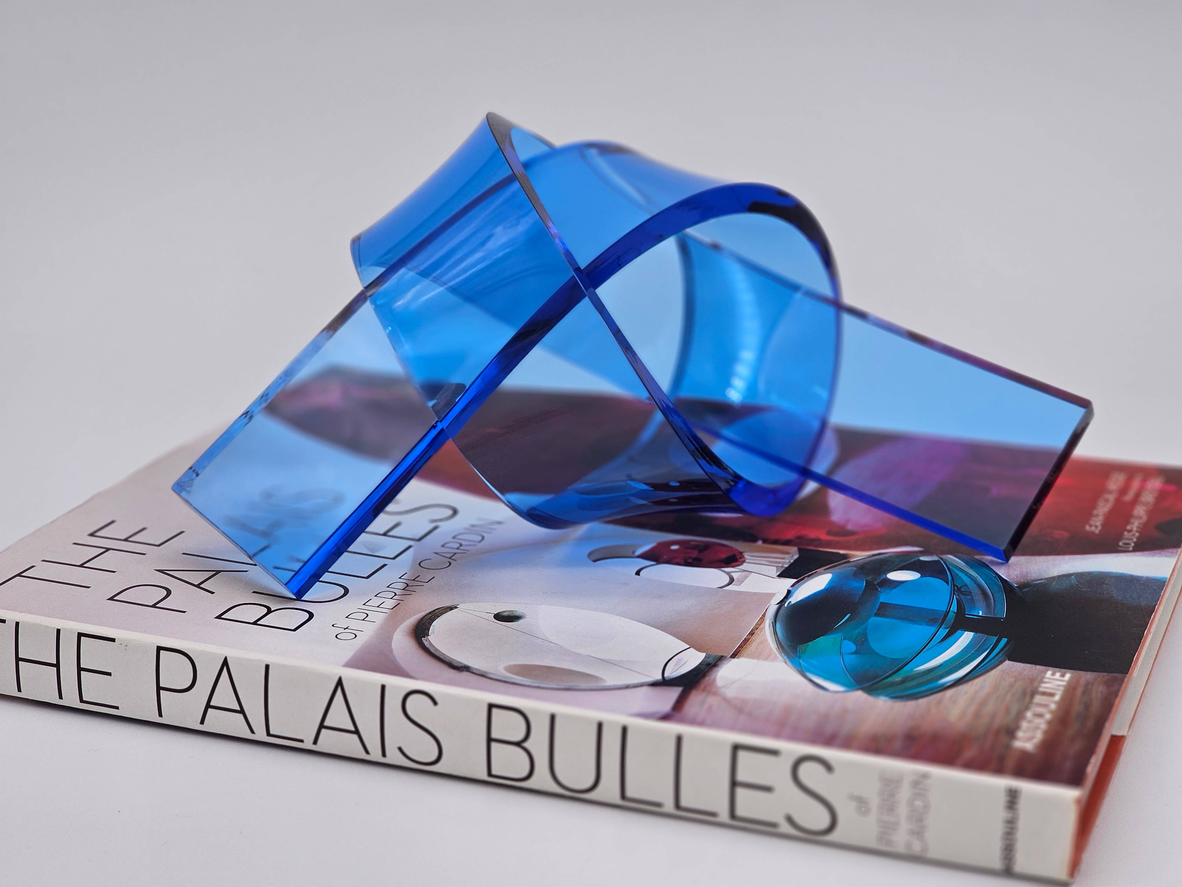 Somar Creations - Wholesale Decorative Tabletop Object - Acrylic Large Love Knot 5