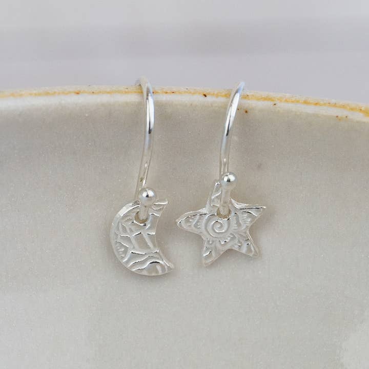 Lucy Kemp Jewellery – wholesale Hoop earrings – Sterling Silver Mini Textured Earrings8