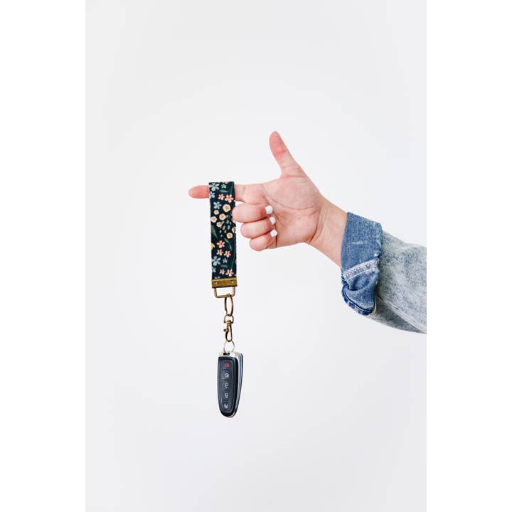 Frederick Family Co. - Wholesale Lanyard - Unisex - Canvas Wristlet Lanyard Keychain - Car Key Fob Holder9